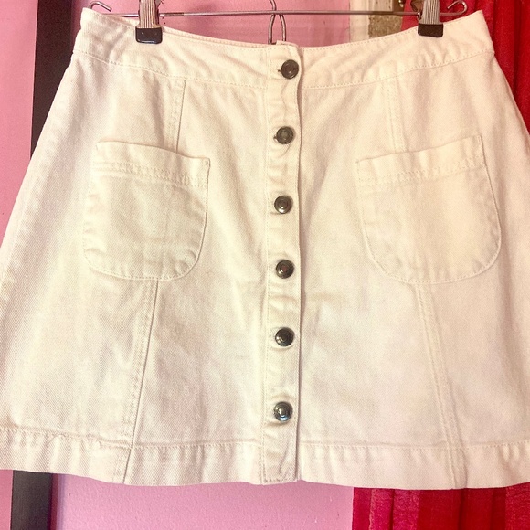 Forever 21 Y2K White Denim Mini Button up Skirt Front Pockets Women’s Medium - Picture 2 of 6